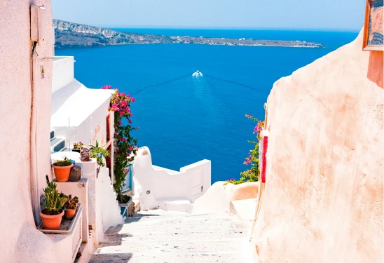 Top cheap romantic countries to visit as a Couple