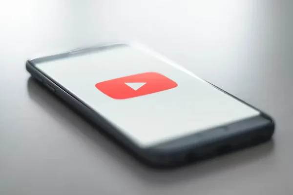 youtube logo