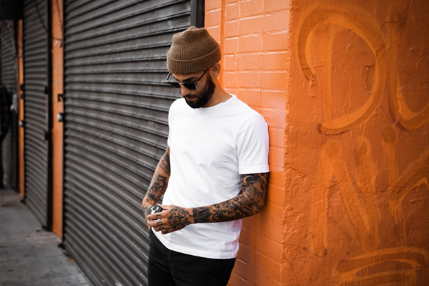 10 Stylish Ways to Dress Up a White T-Shirt for Any Occasion